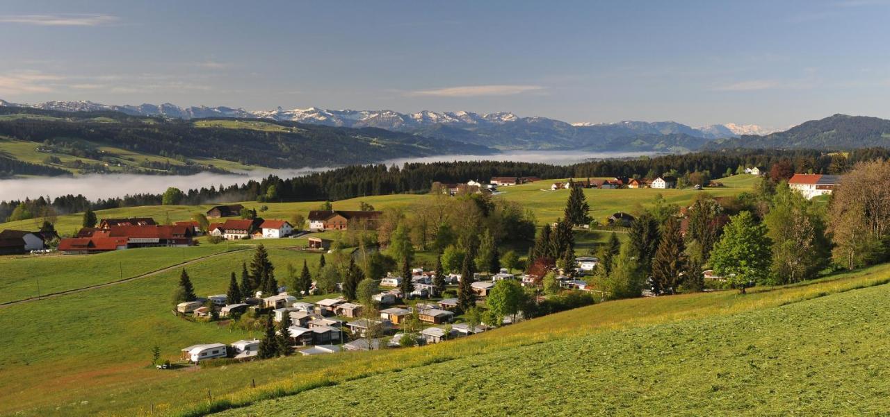 Blockhaus Campingplatz Alpenblick ไวเลอร์-ซิมเมอร์แบร์ก ภายนอก รูปภาพ